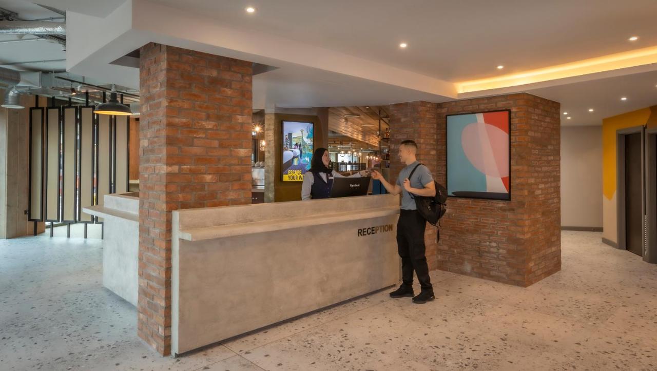Maldron Hotel Finsbury Park, London Exterior photo